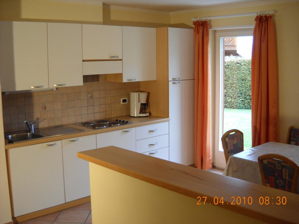 Appartments Am Wiesenrand Nova Ponente Phòng bức ảnh